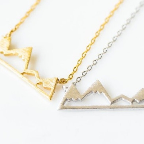 Snow Mountain Necklace Silver - Picture 5 of 5